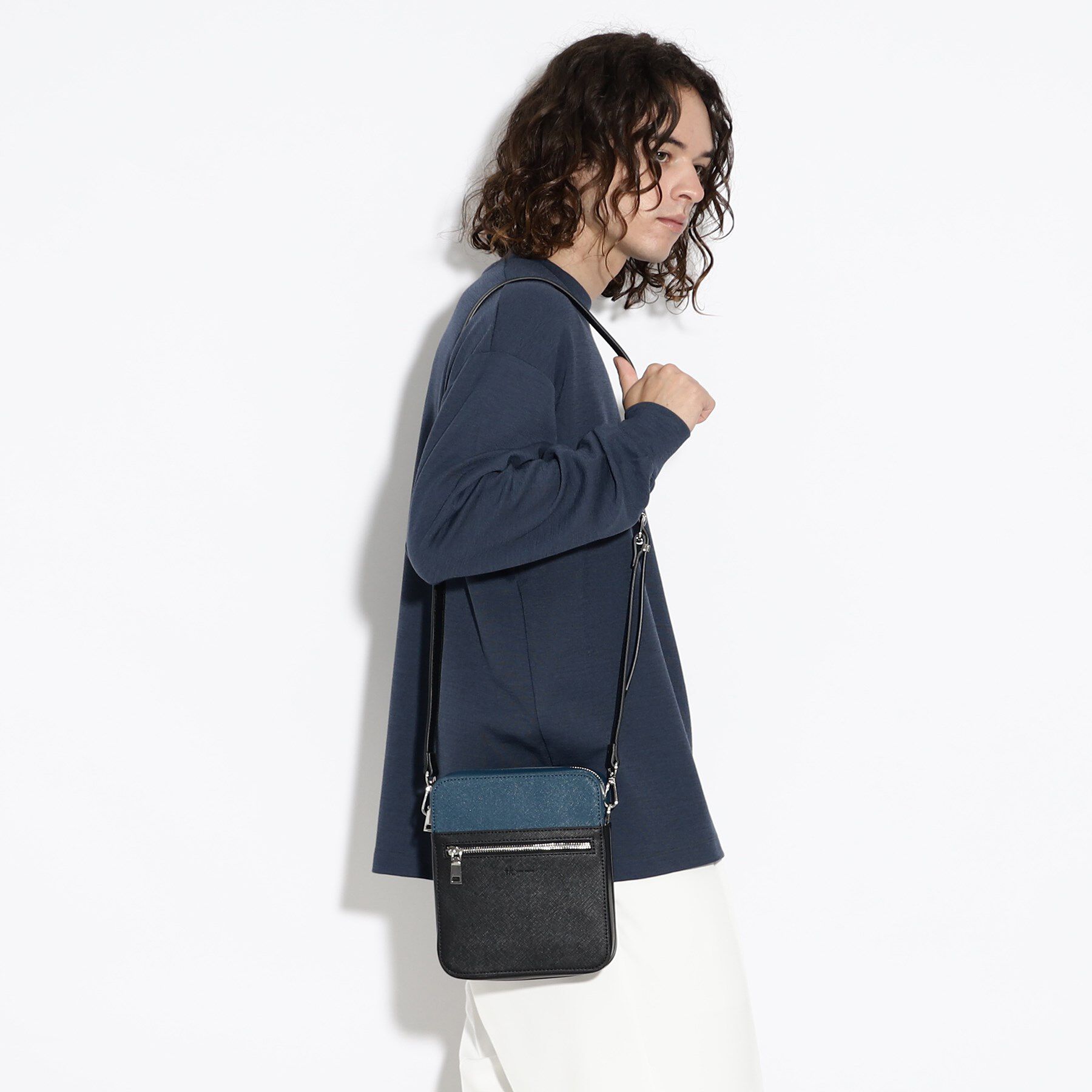 tk.TAKEO KIKUCHI「バイカラースクエアボックスショルダーバッグ」|ショルダー・メッセンジャー|