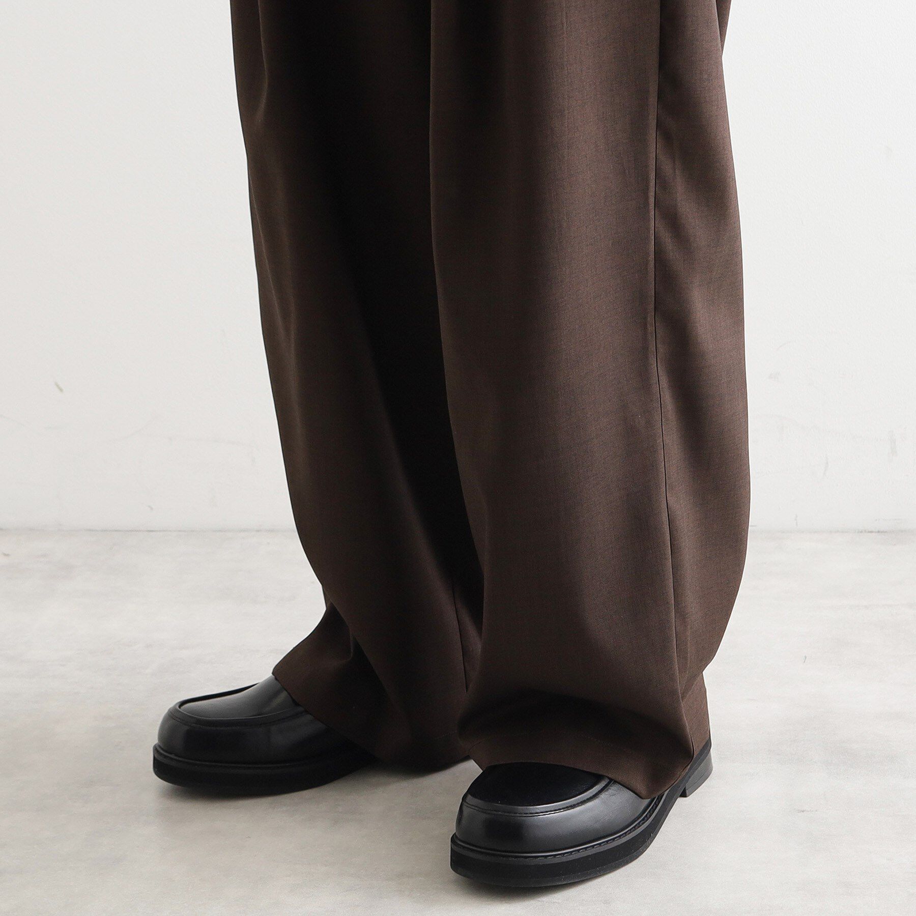 tk.TAKEO KIKUCHI「リネンタッチ バレルスラックス」|その他|