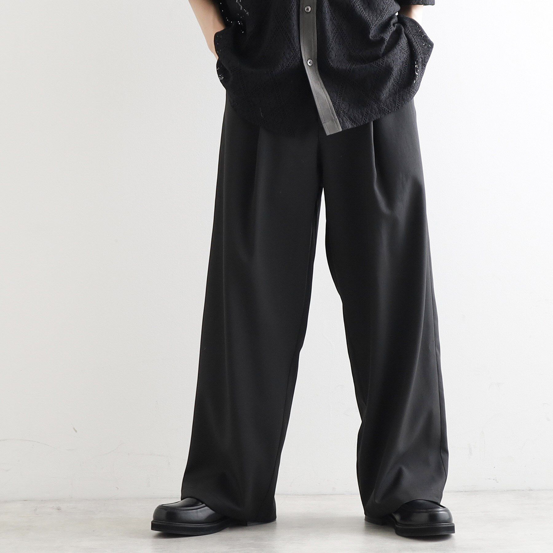 tk.TAKEO KIKUCHI「リネンタッチ バレルスラックス」|その他|