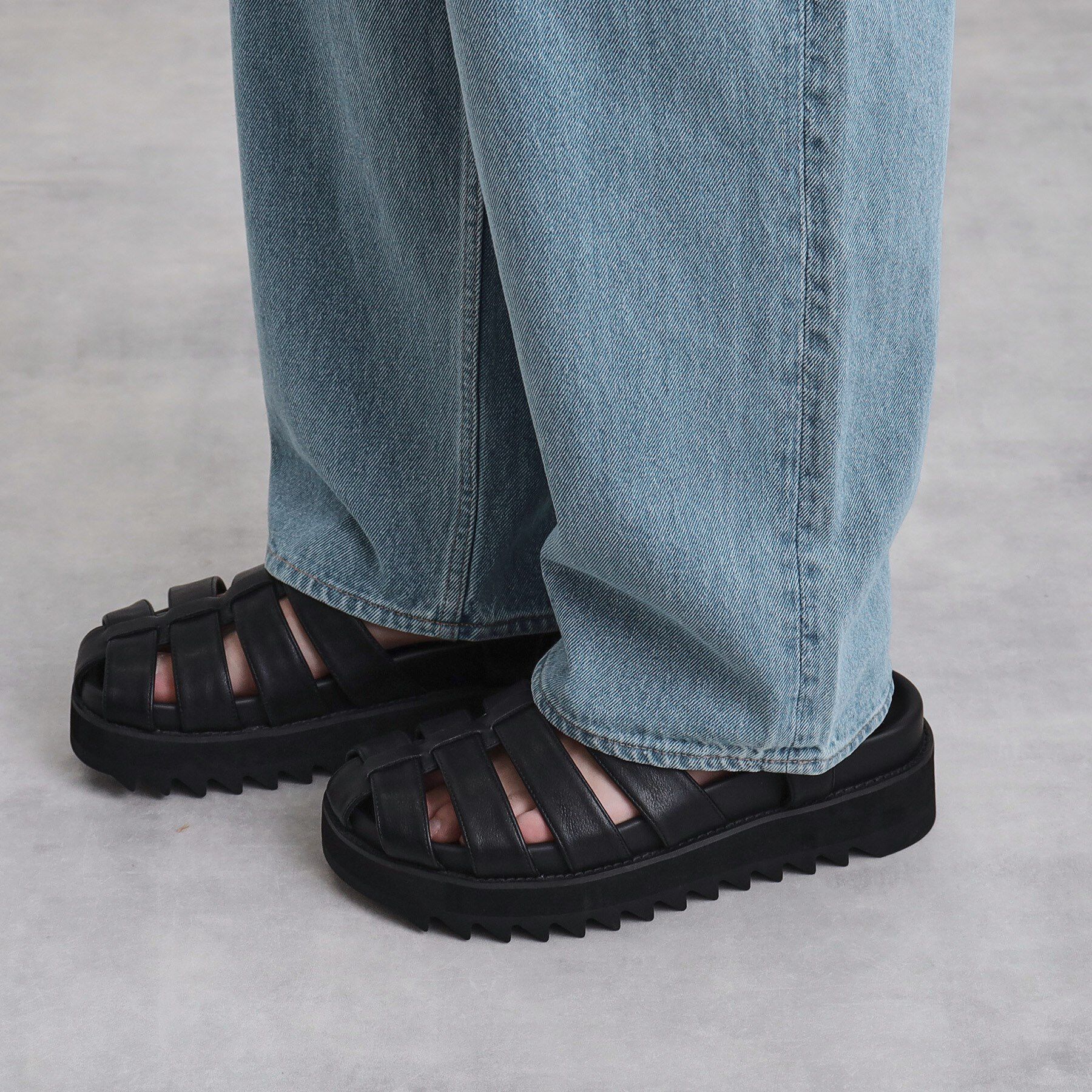 tk.TAKEO KIKUCHI「バギーデニムパンツ」|デニム|