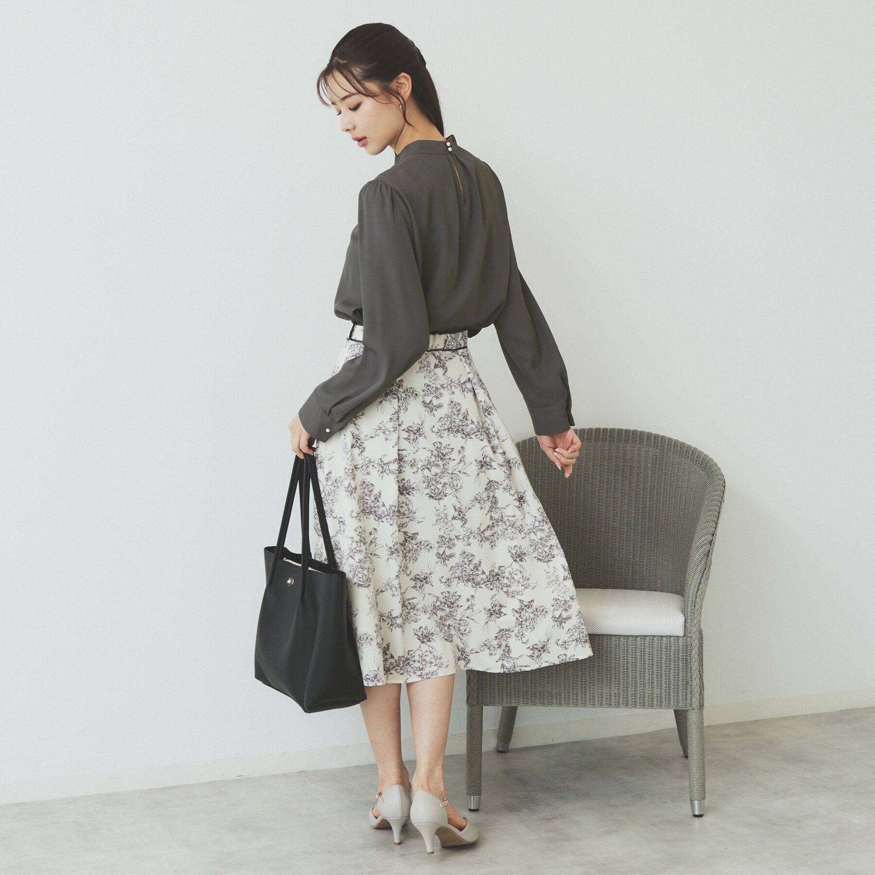 index「ハイネックスリットブラウス【洗濯機洗い可/イージーアイロン】」|シャツ・ブラウス|