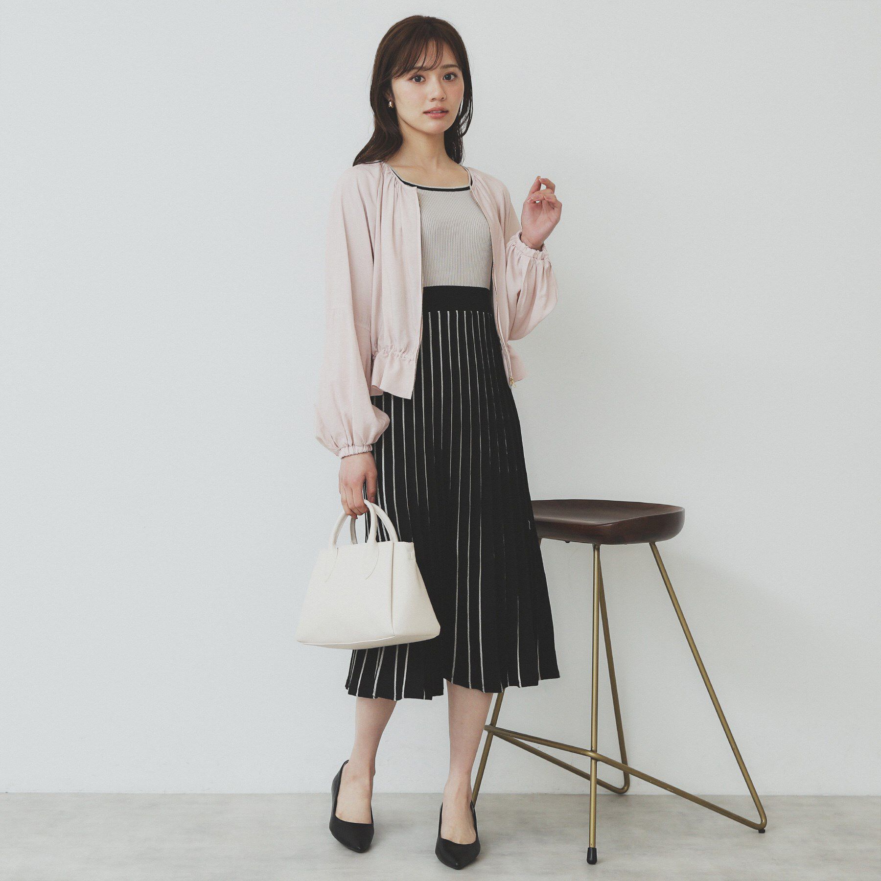 index「ノーカラーペプラムブルゾン【洗濯機洗い可】」|ブルゾン・スタジャン|