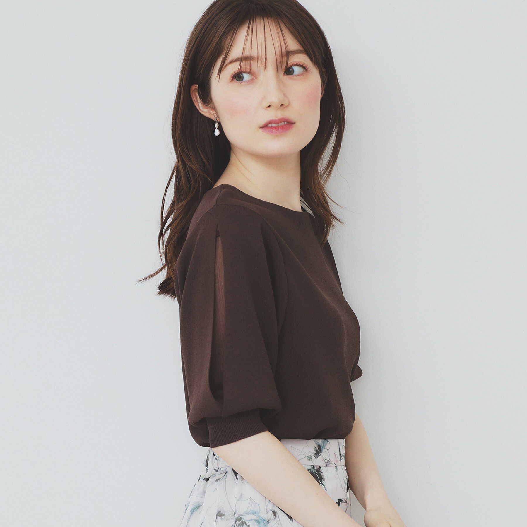 index「《6色展開/XS-LLサイズ》ドライタッチ デザインスリーブニット【洗濯機洗い可/接触冷感/抗ピル】」|ニット・セーター|ブラウン(044)