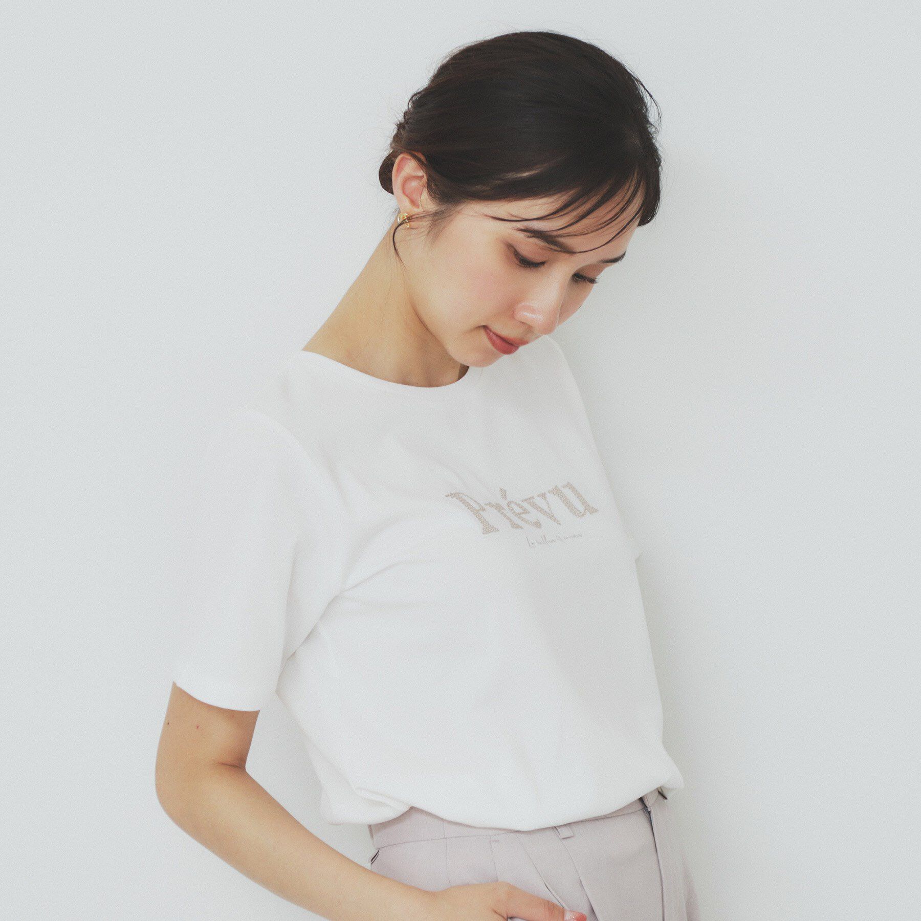 index「スパンコール刺繍ロゴTシャツ【洗濯機洗い可/接触冷感/UVケア】」|Tシャツ・カットソー|