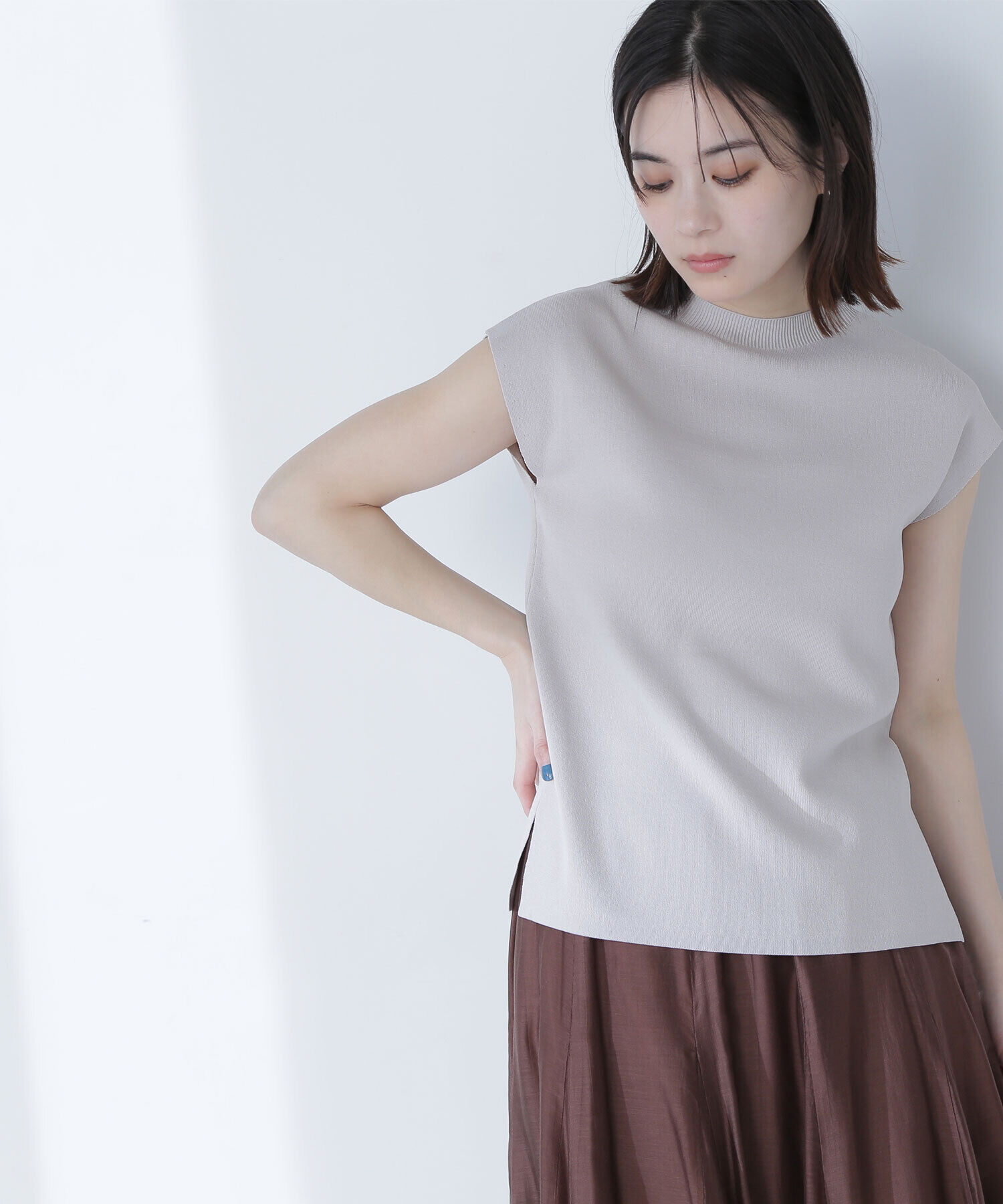  「総針ベーシックシリーズ モックネックニット」|ニット・セーター|ベージュ