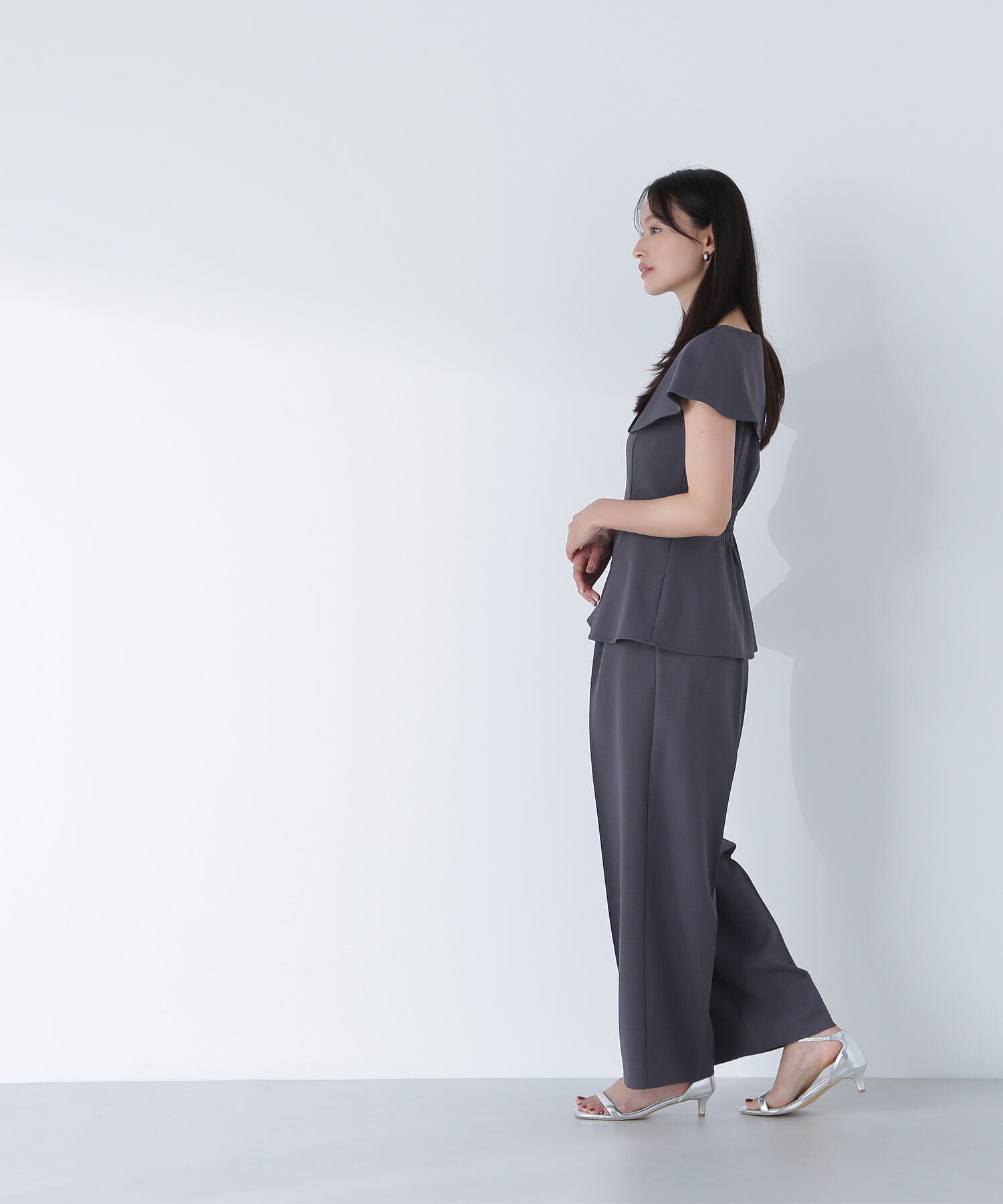  「ケープカラーブラウス＆パンツ」|ワンピース|