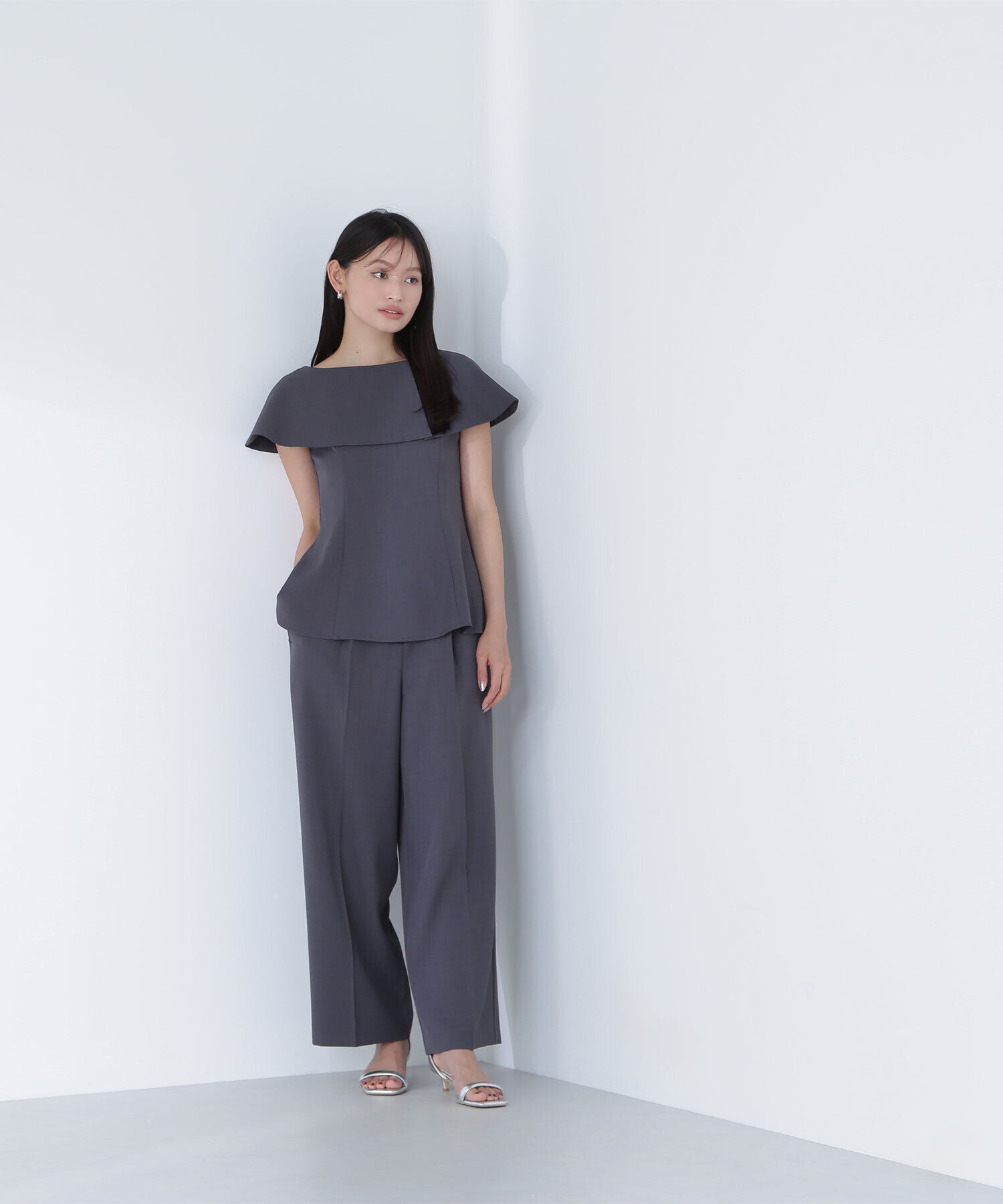  「ケープカラーブラウス＆パンツ」|ワンピース|