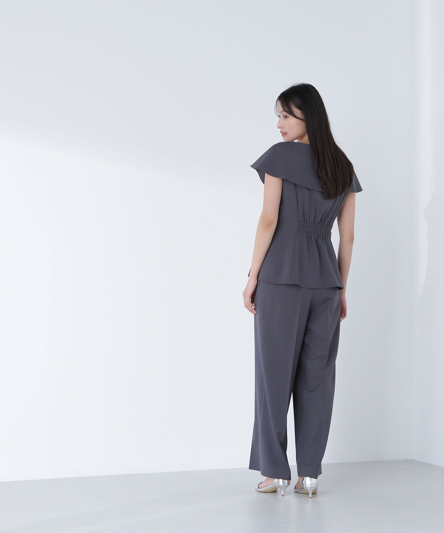  「ケープカラーブラウス＆パンツ」|ワンピース|