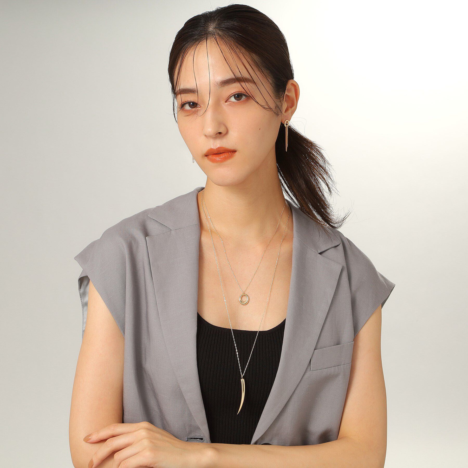 COCOSHNIK「K10中空ホーンモチーフ ネックレス」|ネックレス|