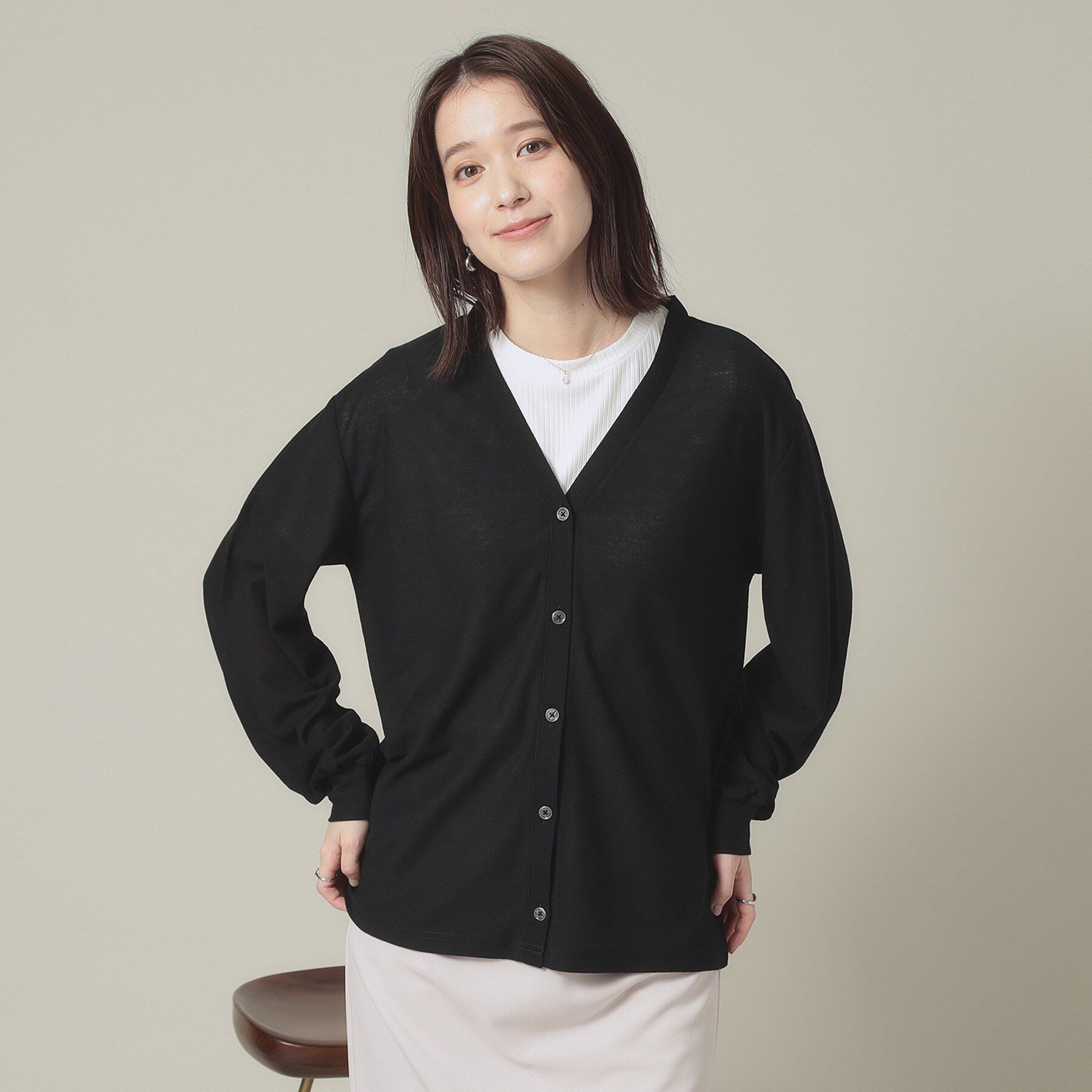 ITS&rsquo;DEMO「【UVカット／手洗い可】Vネックカーディガン」|カーディガン|ブラック(019)