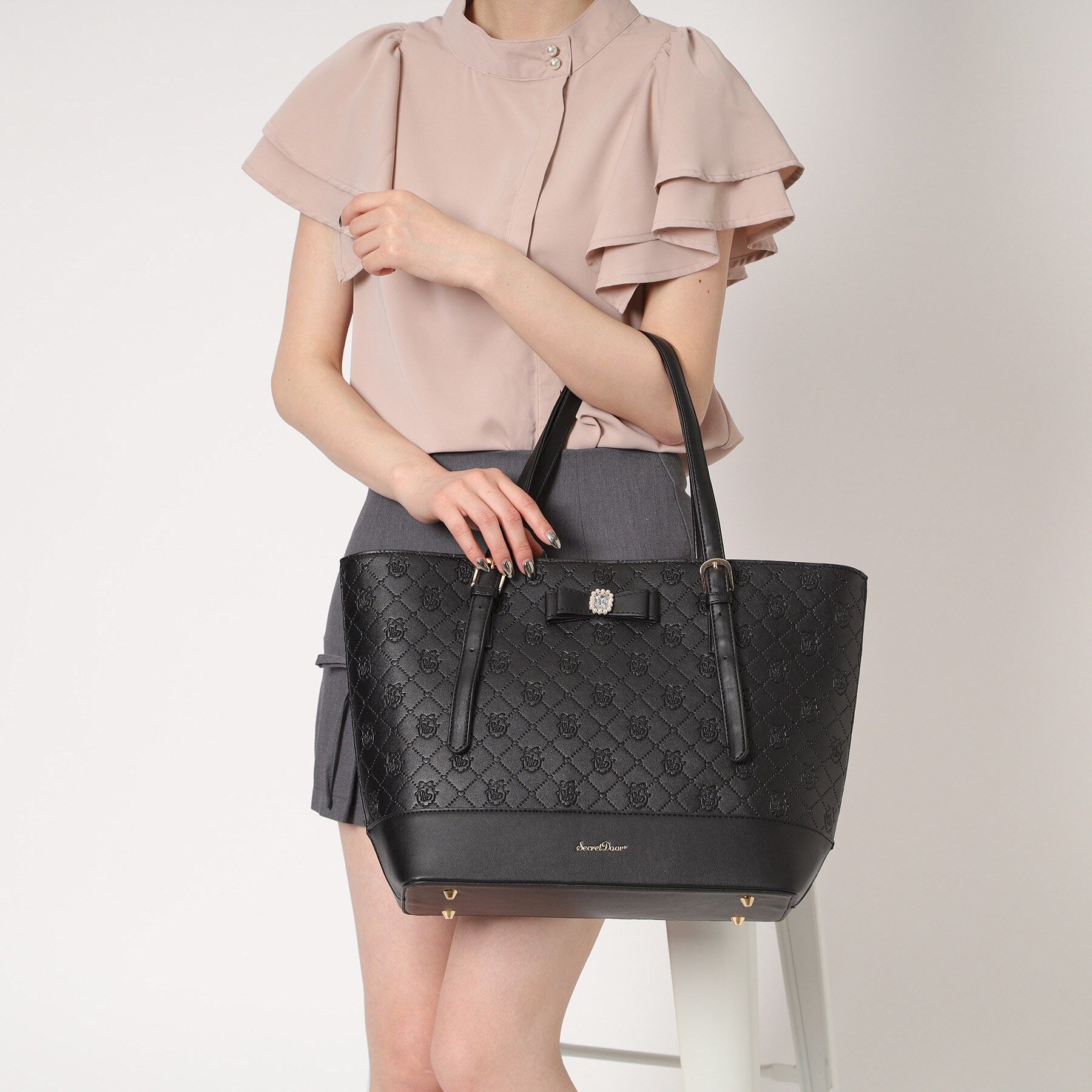 Ober Tashe「＼持ち手の長さが変えられる／ビジューリボントートバッグ ポタージュ　地雷　量産」|トートバッグ|