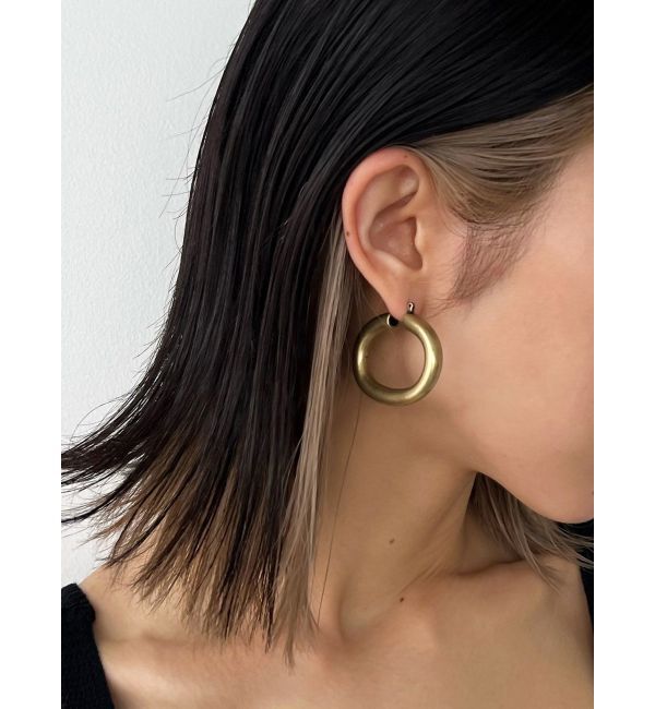 EMODA「ヴィンテージタンクピアス」|ピアス|