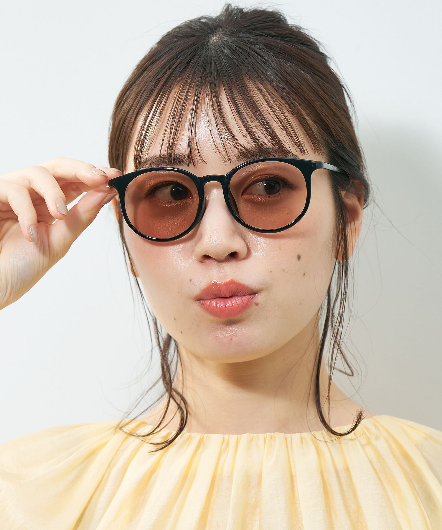  「【WEB限定】ボストン型 調光 サングラス レンズの色が変わるサングラス SUNGLASSES｜Zoff 」|サングラス|