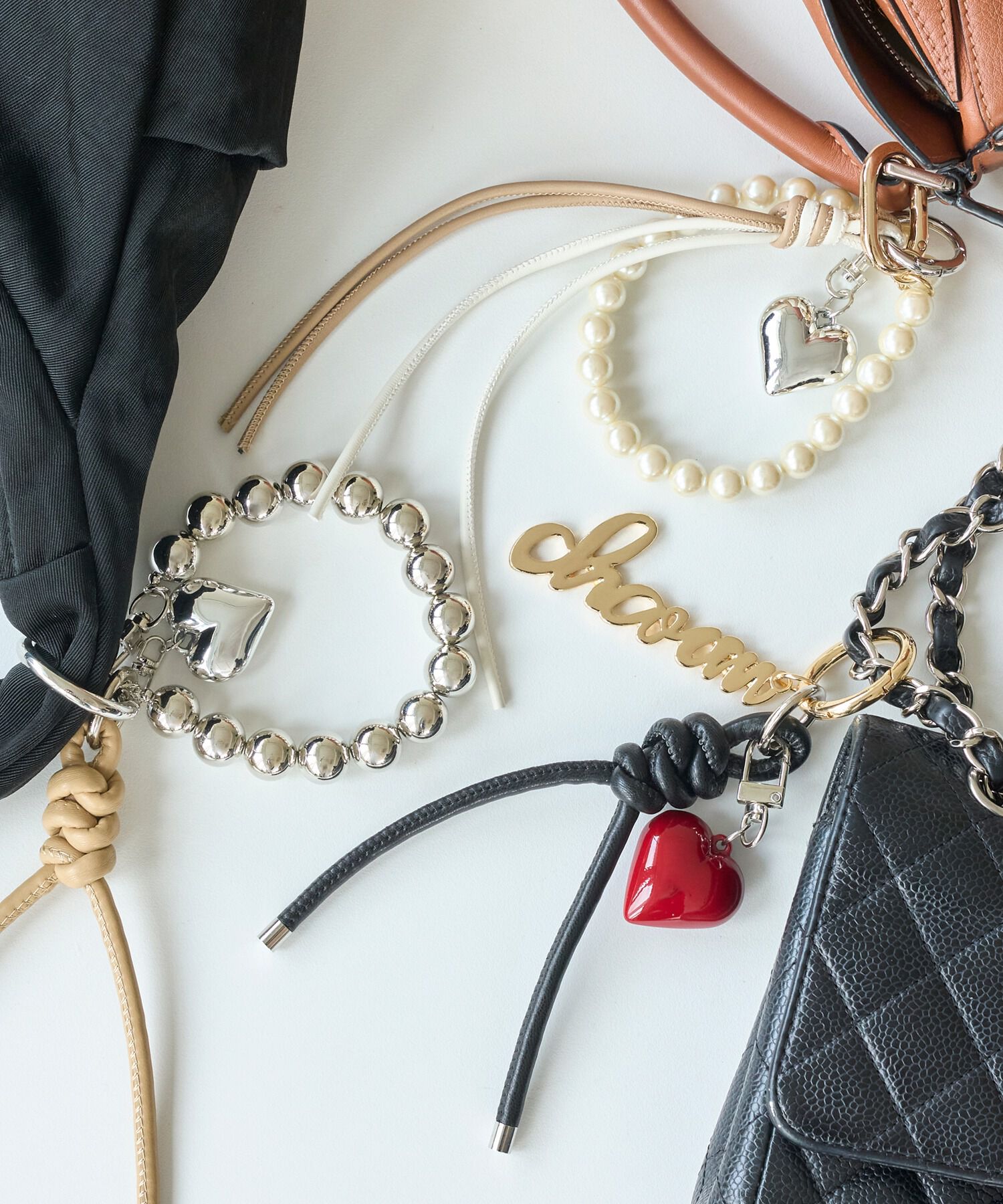 Phoebe「ハートレザーコードバッグチャーム　レッド」|チャーム・キーホルダー|