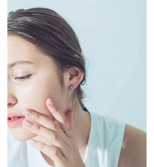 ete「ハグイヤリング ドロップ」|イヤリング|