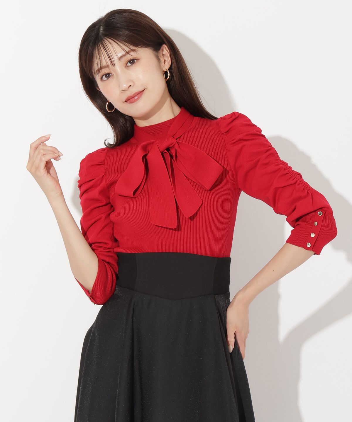 アンドクチュール「袖ギャザーボウタイ付きニットプルオーバー」|ニット・セーター|