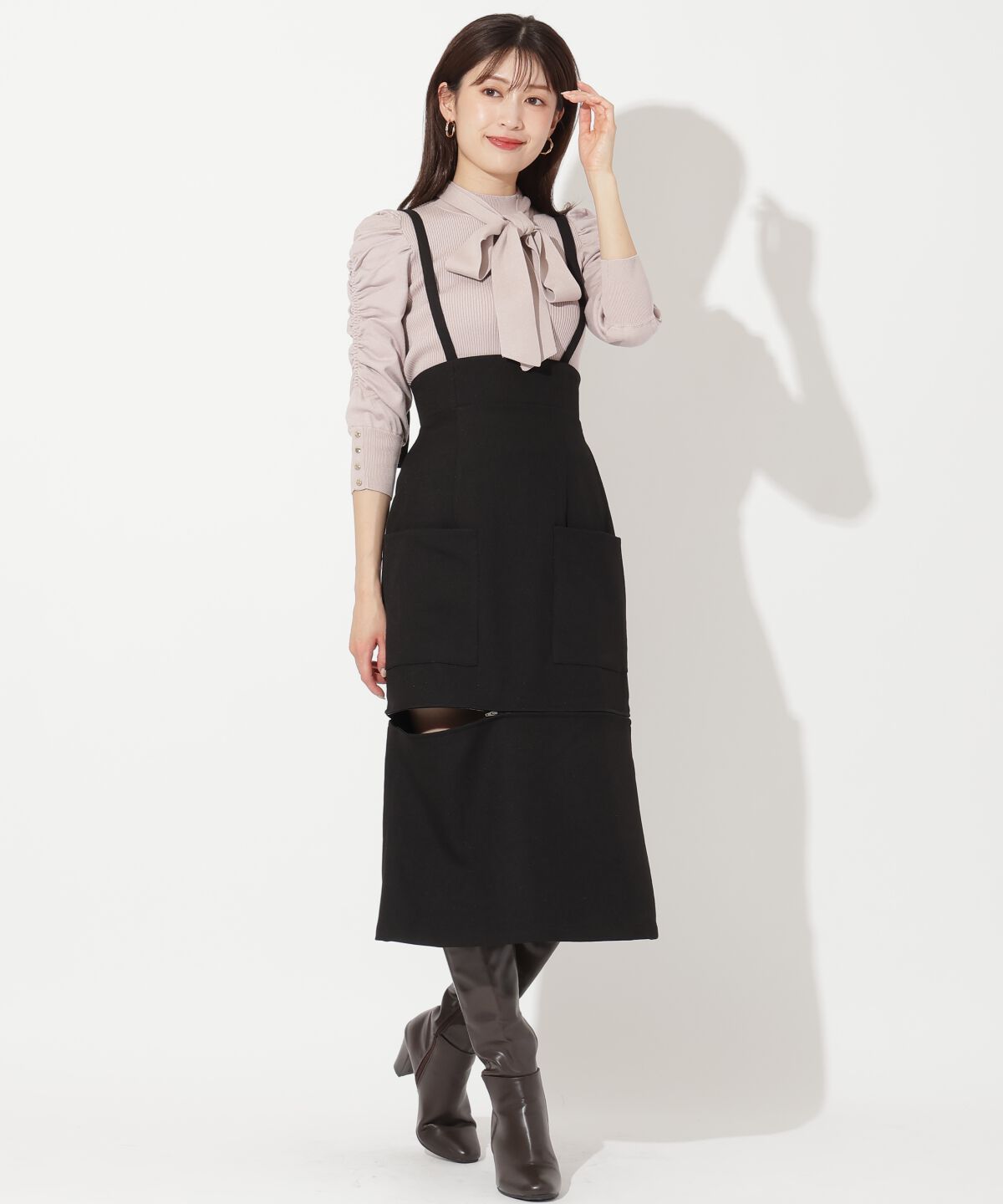 アンドクチュール「袖ギャザーボウタイ付きニットプルオーバー」|ニット・セーター|