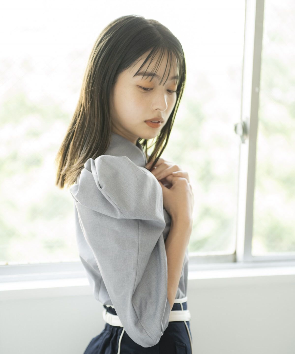 REDYAZEL「パワーショルダー襟付きブラウス」|シャツ・ブラウス|