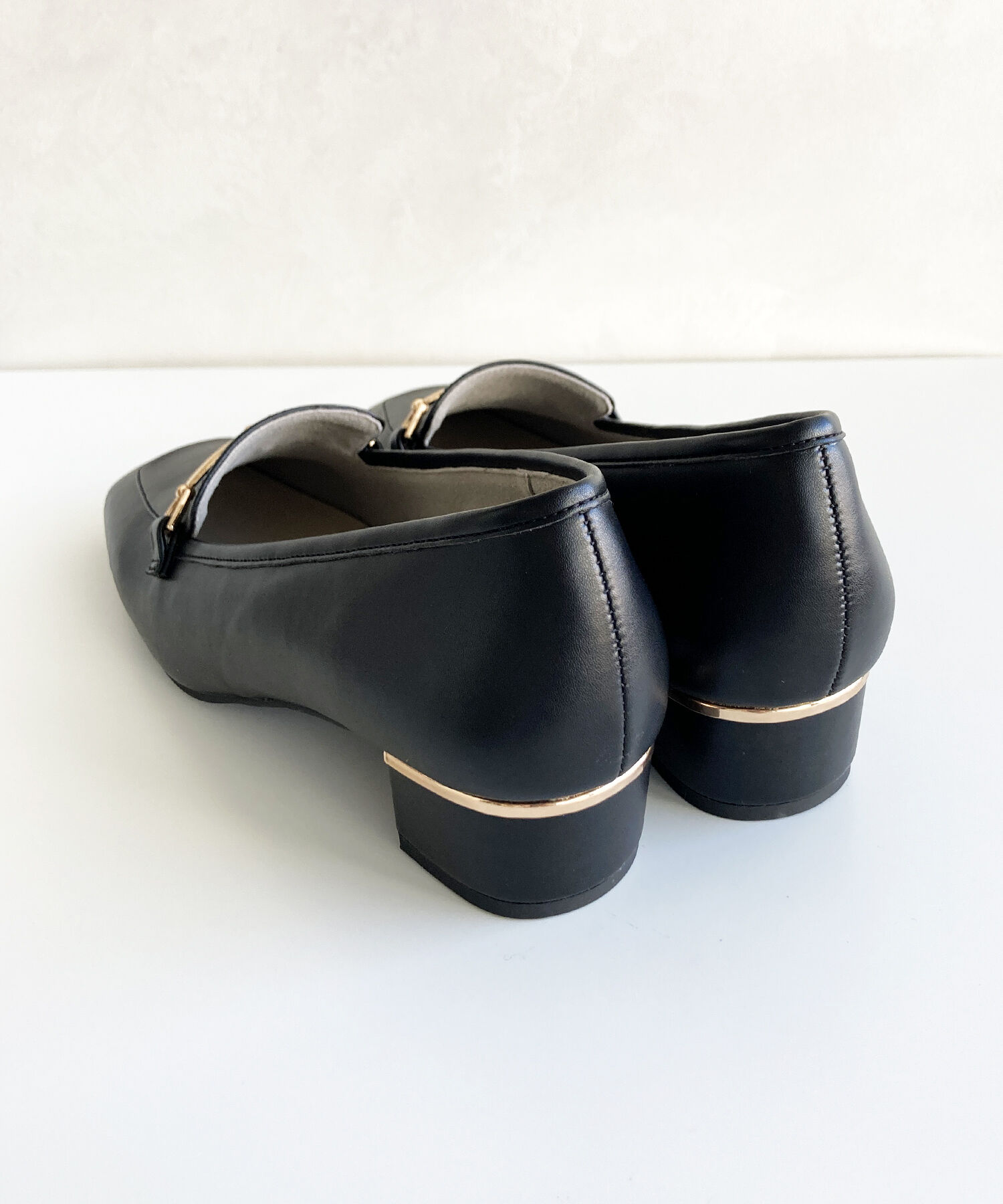 WA Oriental TRaffic「●人気シリーズ●メタリックラインビットヒールローファー/52101 ローファー」|パンプス|