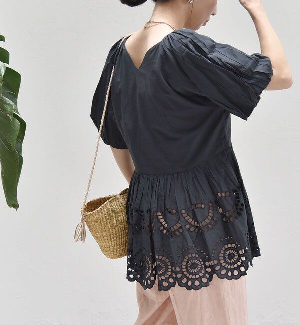 quaranciel「quaranciel:〈洗濯機可能〉コットン カットワーク レース パフスリーブ ブラウス」|シャツ・ブラウス|