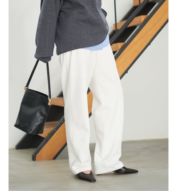 Spick and Span「《手洗い可 / 追加》起毛タックテーパードパンツ」|スラックス|ホワイト A