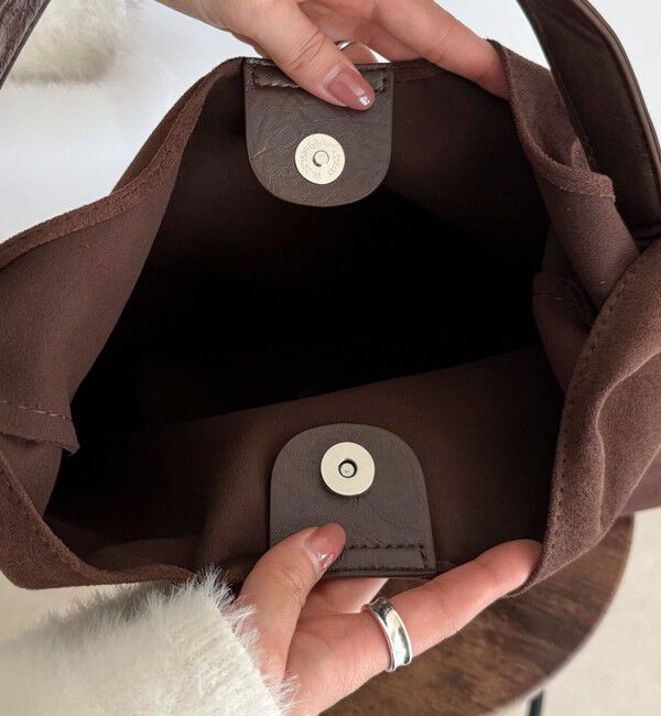 fredy emue「フェイクスエードトライアングルバッグ」|トートバッグ|