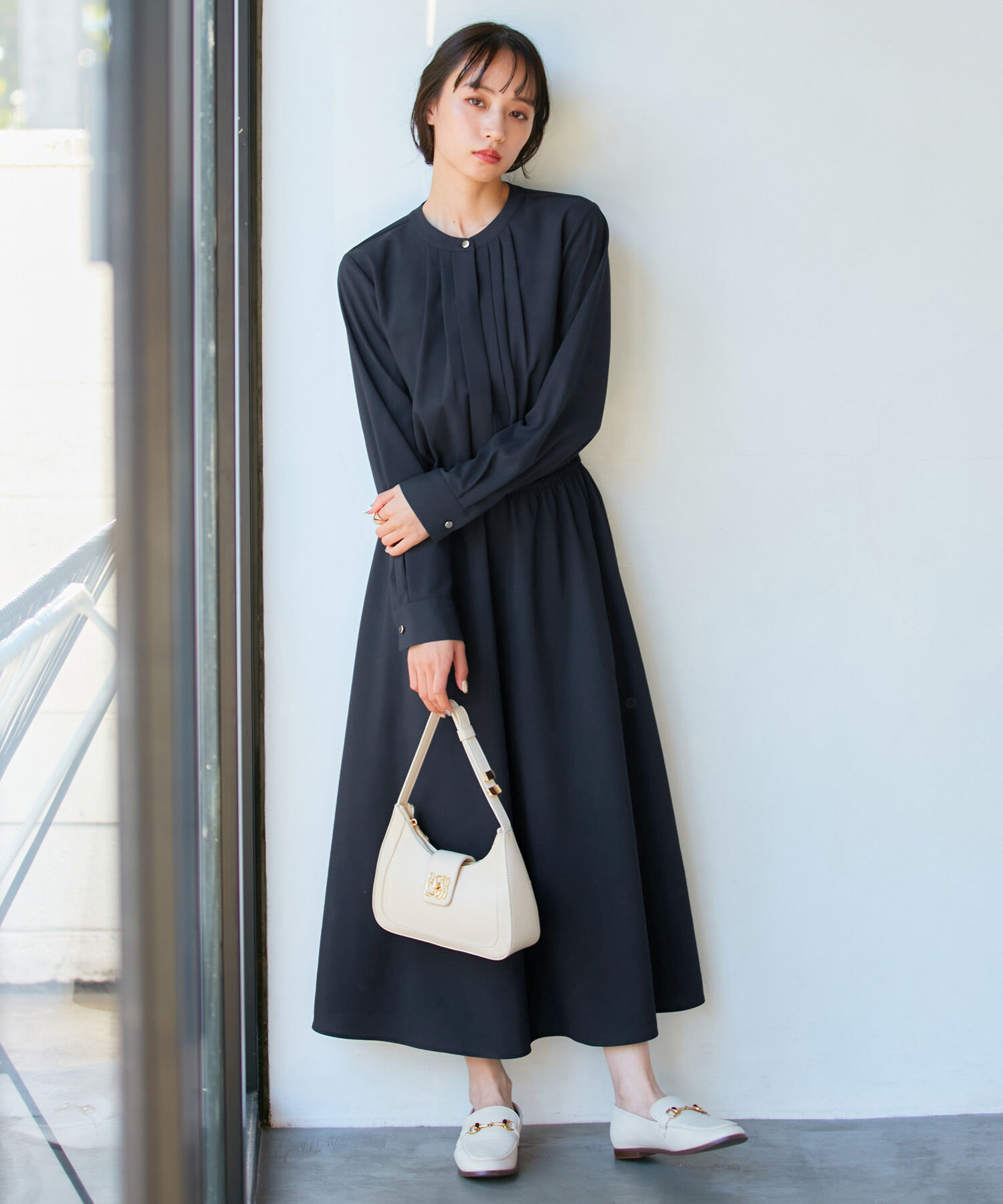 VIS「【選べる着丈・洗える】フロントタック長袖ワンピース【WEB・アウトレット限定】」|ワンピース|ネイビー(40)