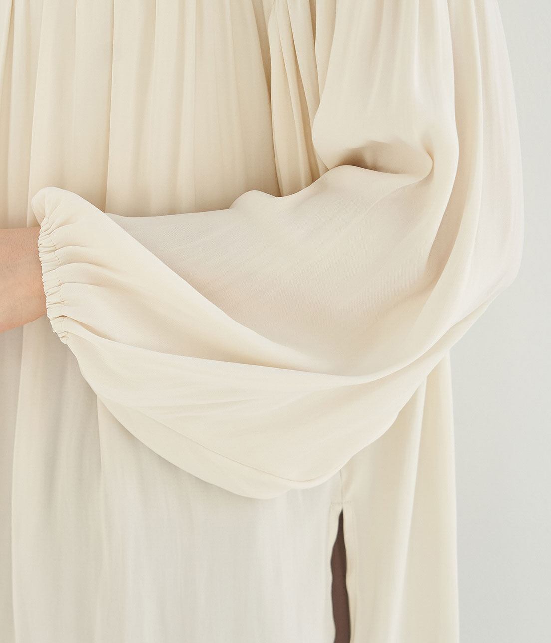 Rope&rsquo;Picnic「【emur】【2WAY】ボリューム袖ブラウス」|シャツ・ブラウス|