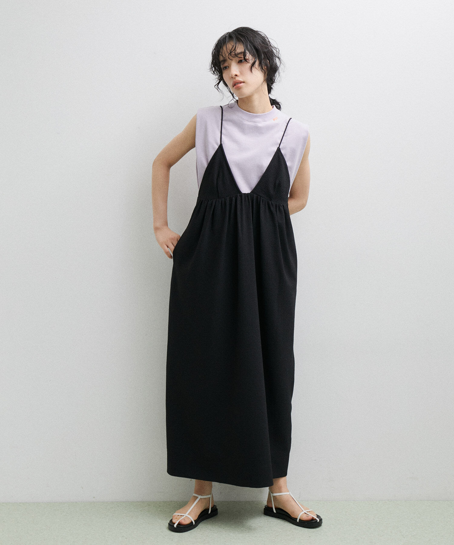 ADAM ET ROPE'「フクレジャカードコクーンワンピース」|ワンピース|ブラック(01)