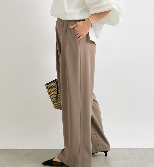  「【ウォッシャブル】【シーズンレスで使える】タックワイドスラックス」|チノ|