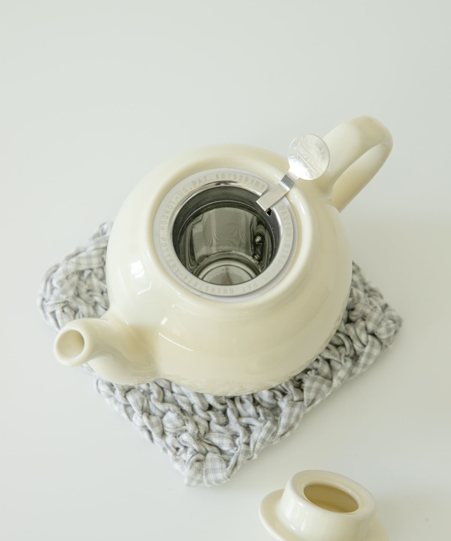 URBAN RESEARCH DOORS「『WEB限定』LONDON POTTERY　ティーポット 2CUP 600ml」|食器・キッチングッズ|