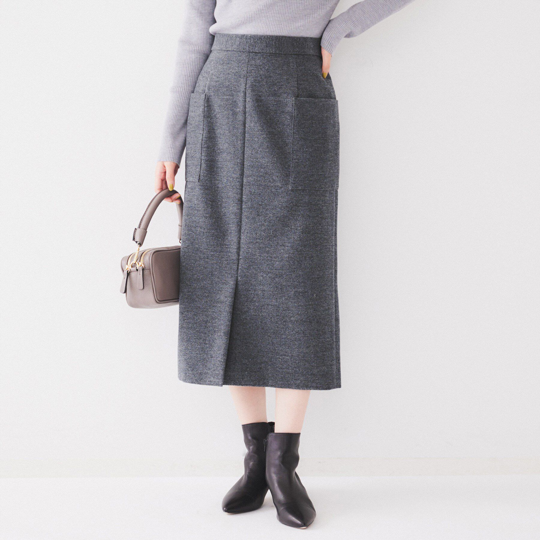 UNTITLED「【洗える/後ろウエストゴム】ストレッチ ナロースカート」|スカート|チャコールグレー(0