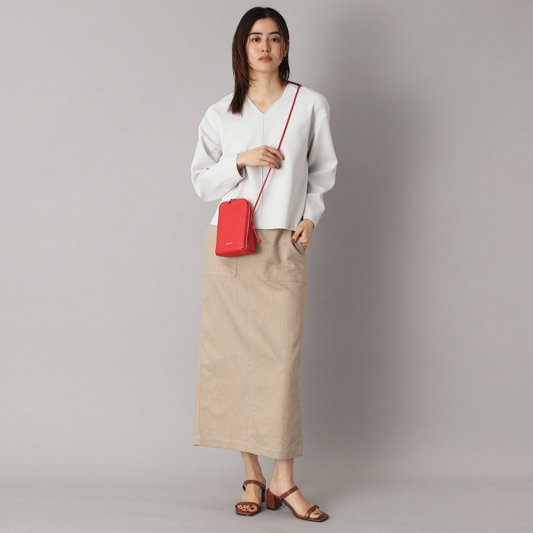 DRESSTERIOR「【洗える/イージーケア】Vネックジョーゼットプルオーバー」|Tシャツ・カットソー|