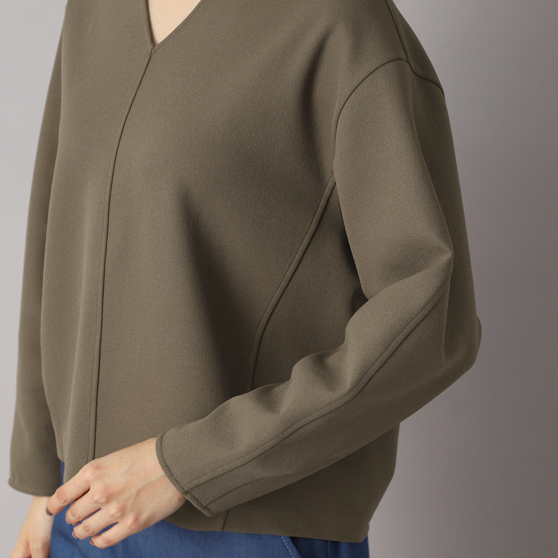 DRESSTERIOR「【洗える/イージーケア】Vネックジョーゼットプルオーバー」|Tシャツ・カットソー|