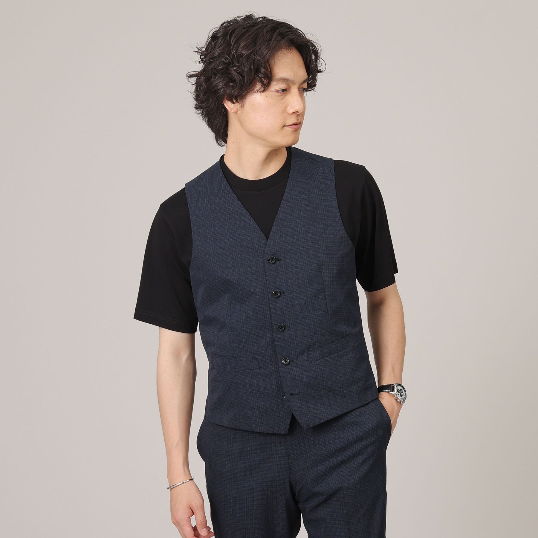 TAKEO KIKUCHI「【抗菌防臭】COOL DOTS（R）グレンチェック ベスト」|ベスト・ジレ|ブルー(293)