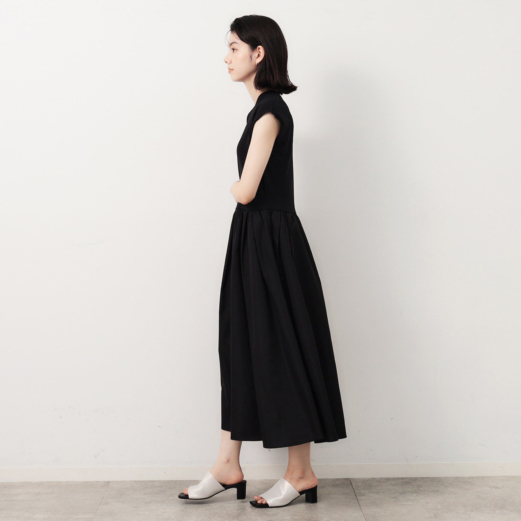 OPAQUE.CLIP「フレンチスリーブニットドッキングワンピース【洗濯機洗い可】」|ワンピース|