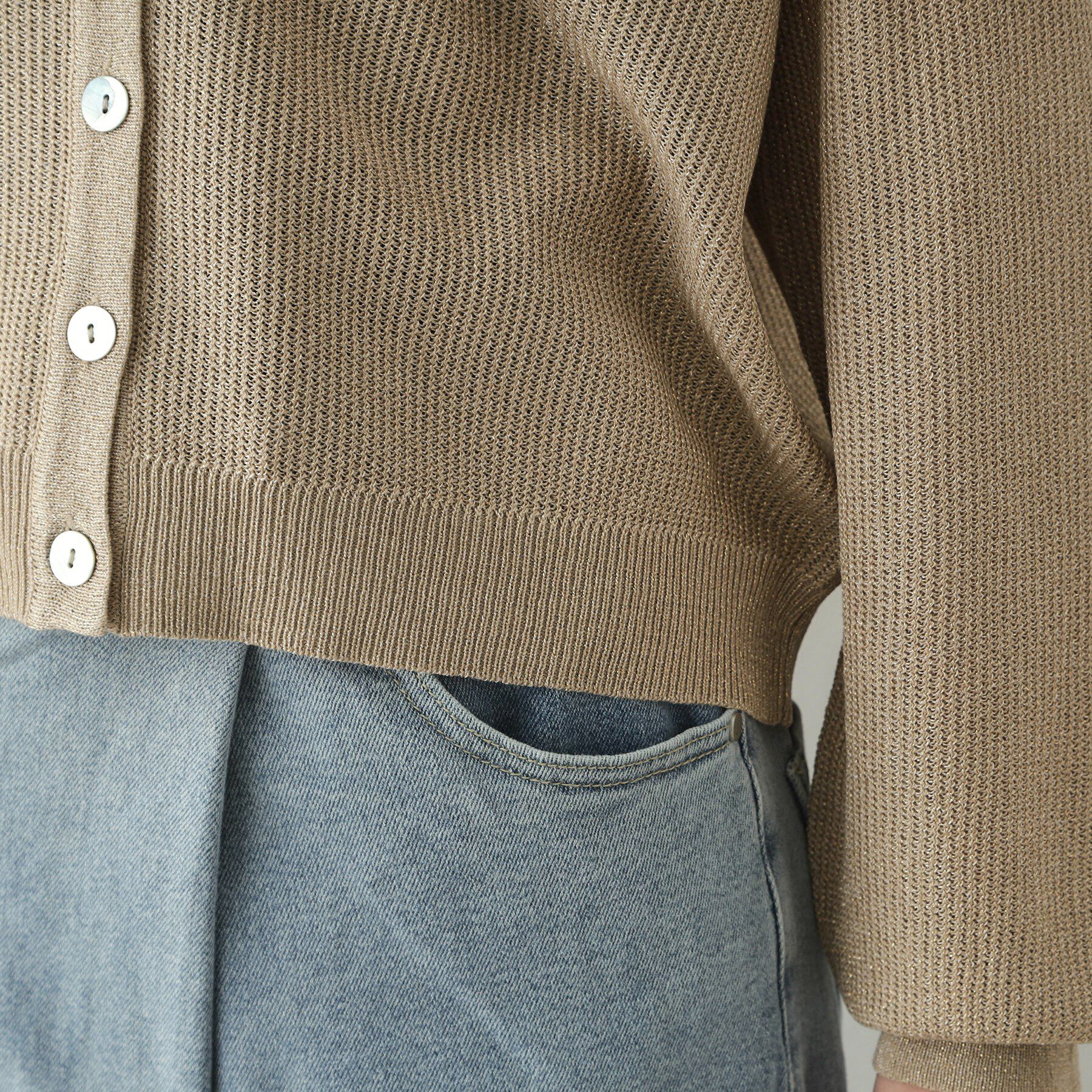 OPAQUE.CLIP「ラメメッシュVネックニットカーディガン【洗濯機洗い可/抗ピル】」|カーディガン|