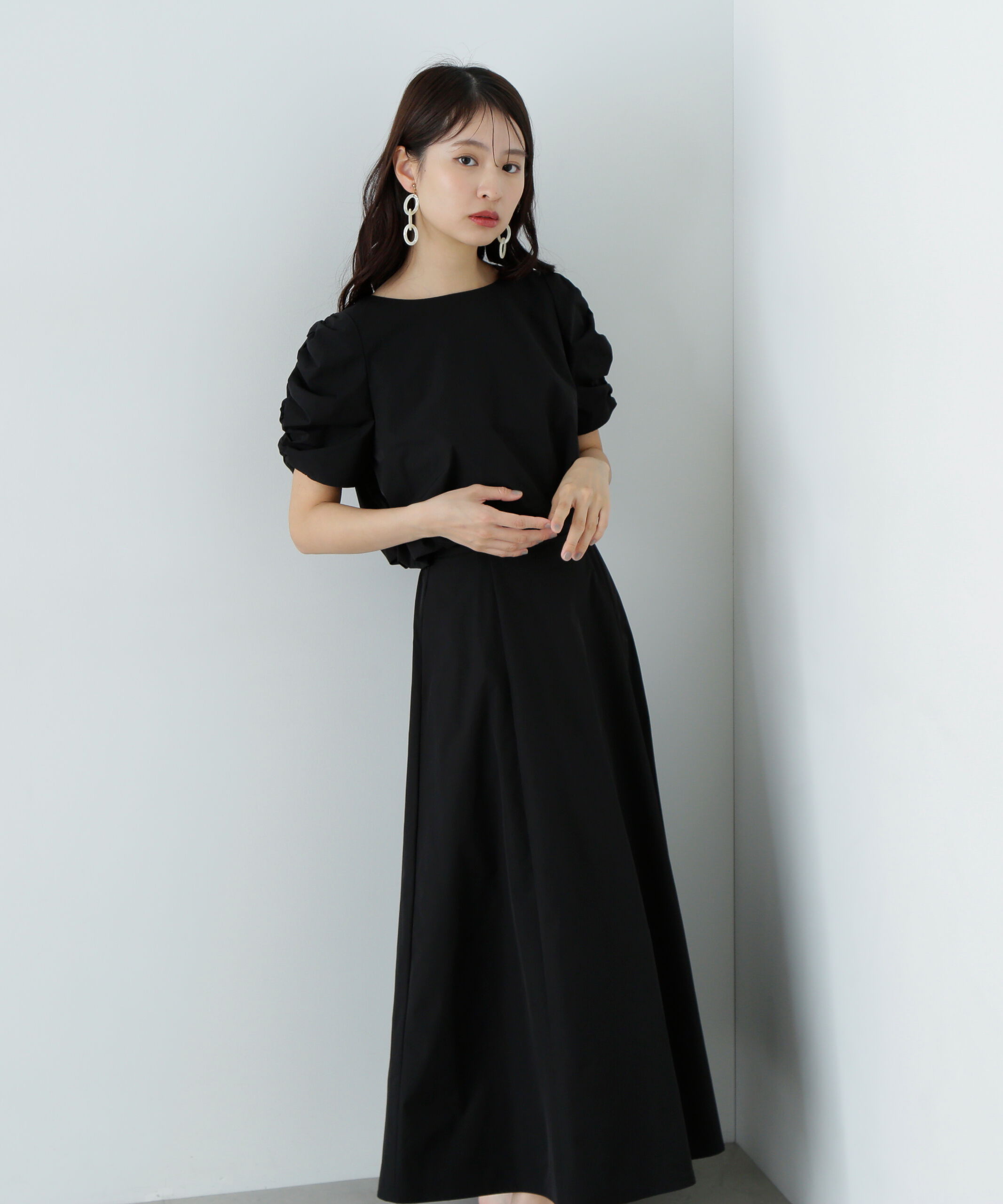  「シャーリングスリーブブラウス&times;スカートセット」|ワンピース|