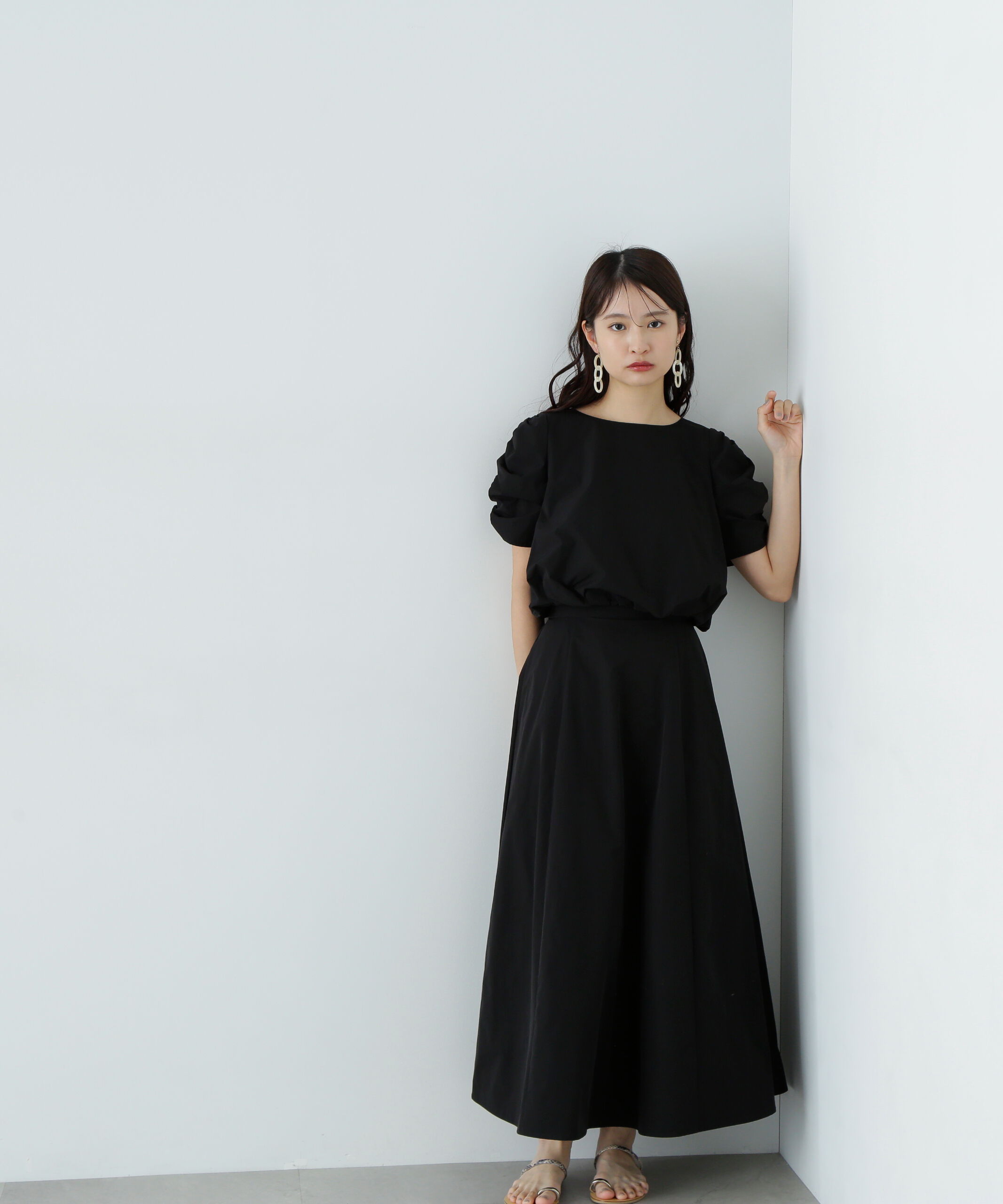  「シャーリングスリーブブラウス&times;スカートセット」|ワンピース|