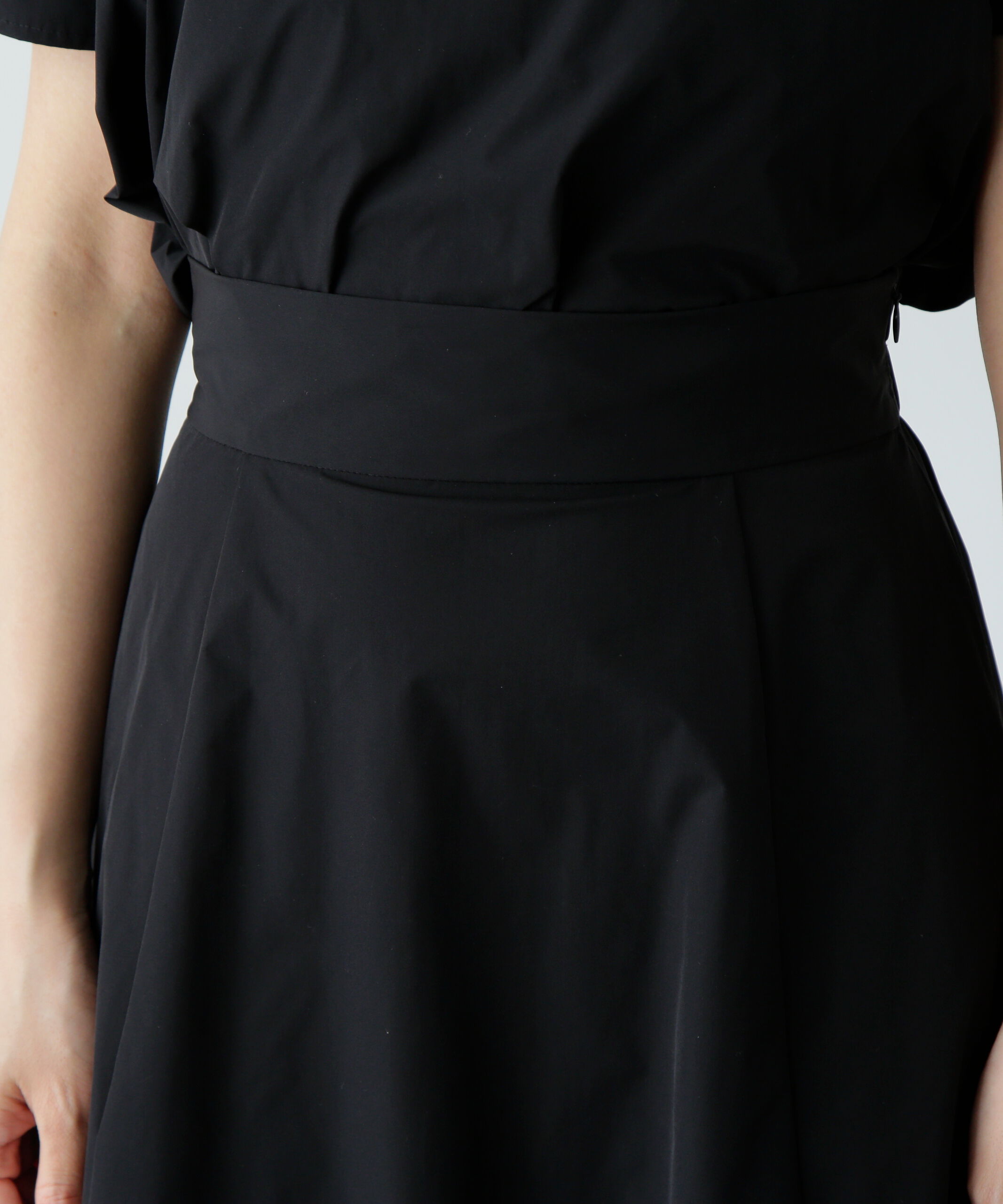  「シャーリングスリーブブラウス&times;スカートセット」|ワンピース|