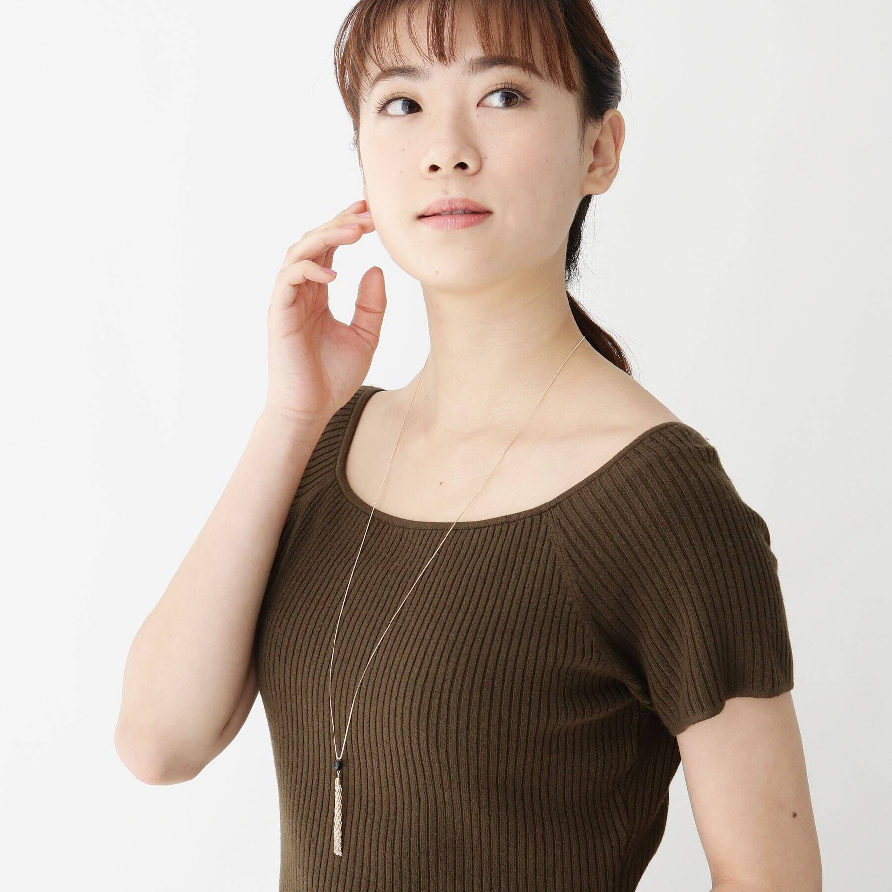 COCOSHNIK「K10カラーストーン（オニキス）タッセル ネックレス」|ネックレス|