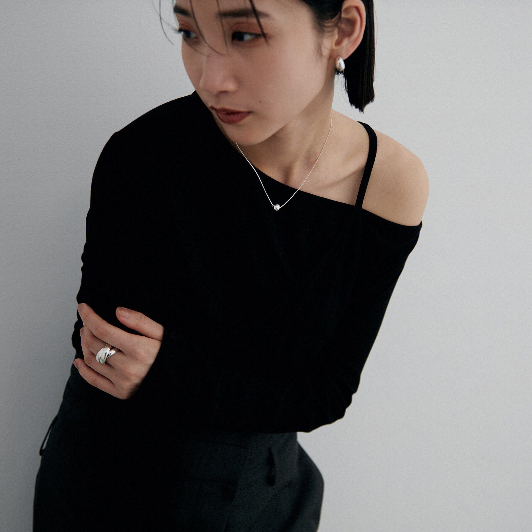 COCOSHNIK ONKITSCH「シルバー ホロウボール ネックレスS」|ネックレス|