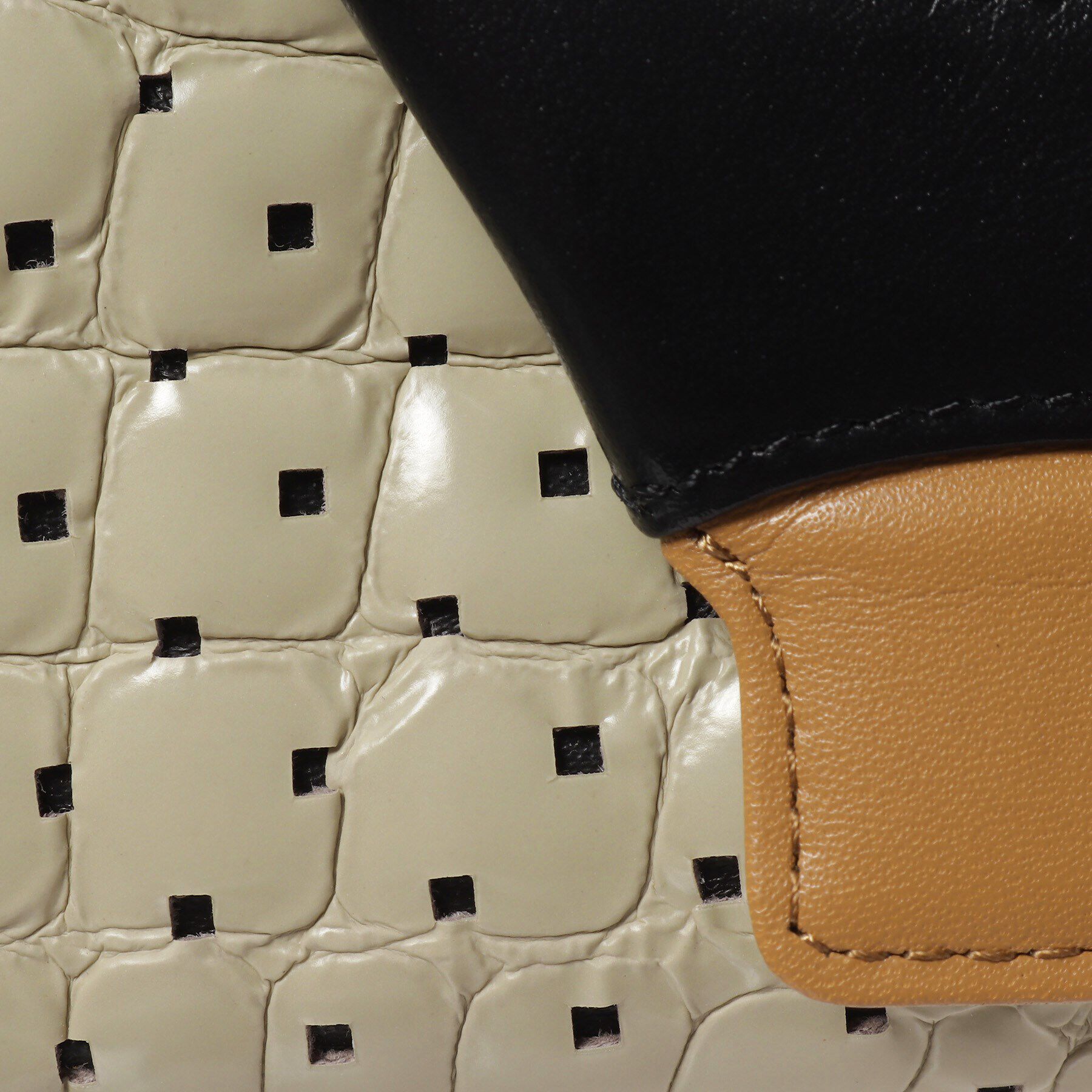 HIROKO HAYASHI「SPIAGGIA（スピアージャ）マルチ財布」|財布|