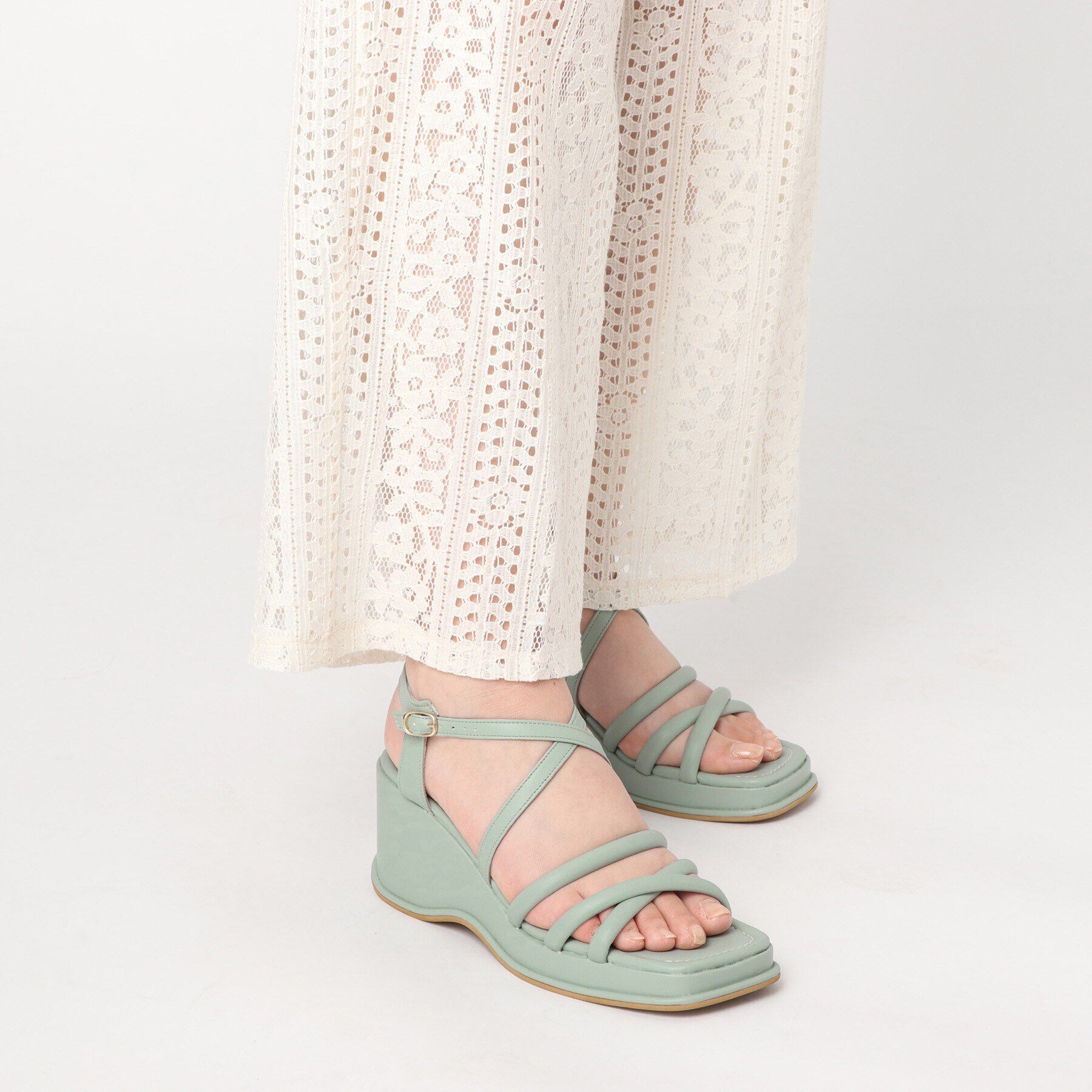 ESPERANZA「多連一体底ストラップサンダル」|サンダル|