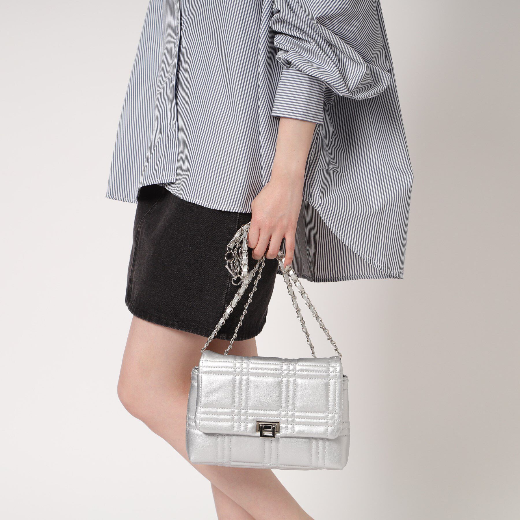 Ober Tashe「チェーンショルダーバッグ」|ショルダー・メッセンジャー|