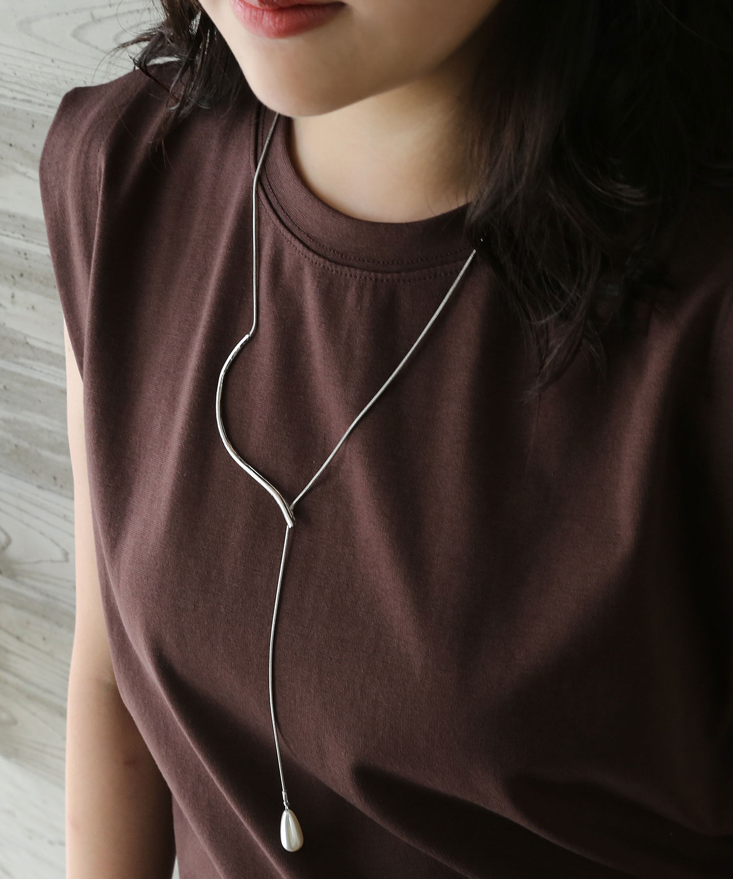 colleca la「Yライン ドロップパールネックレス」|ネックレス|シルバー