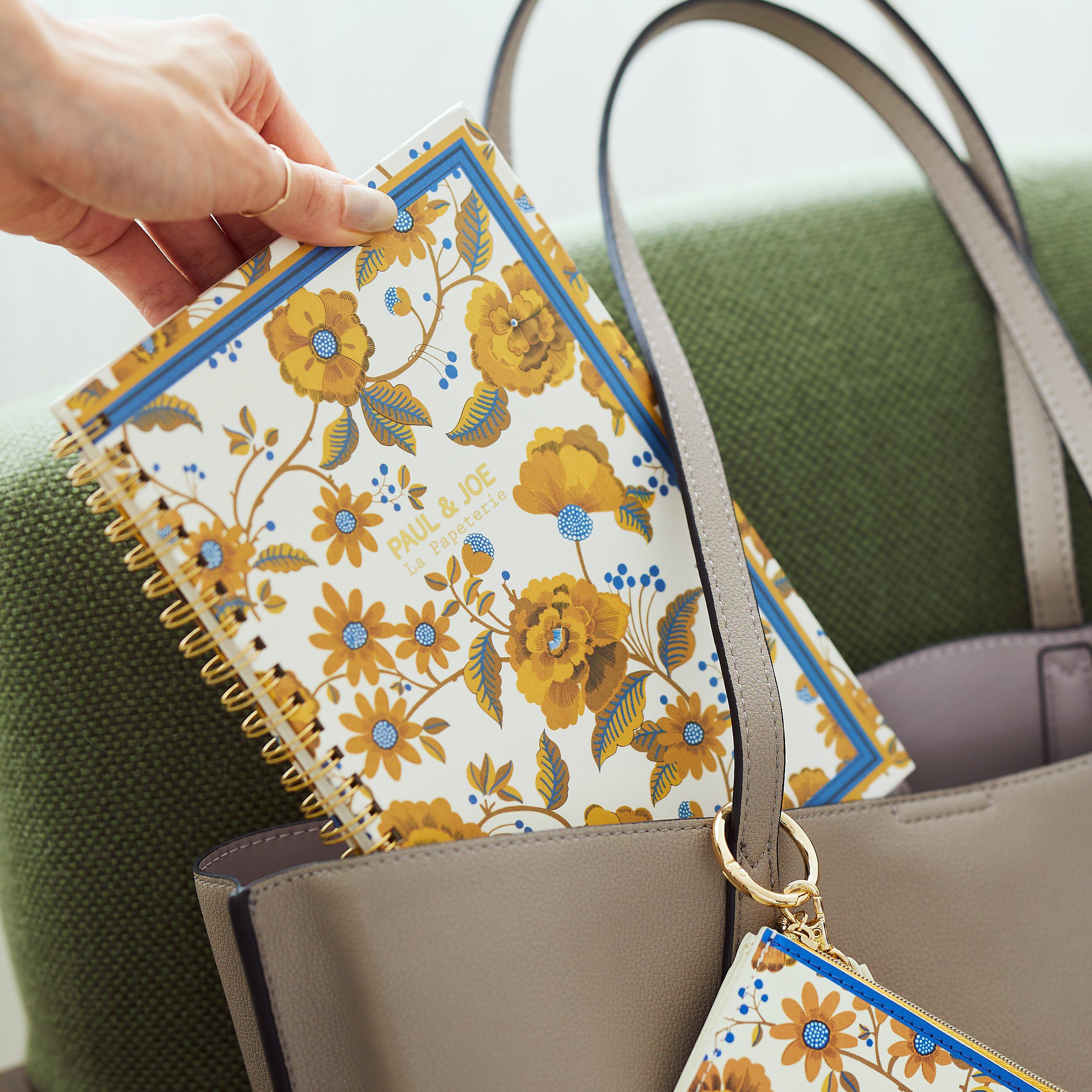 PAUL&JOE「ノート・Ａ５／ポール＆ジョー」|ステーショナリー|ﾌｫｰｸ･ﾌﾗﾜｰ