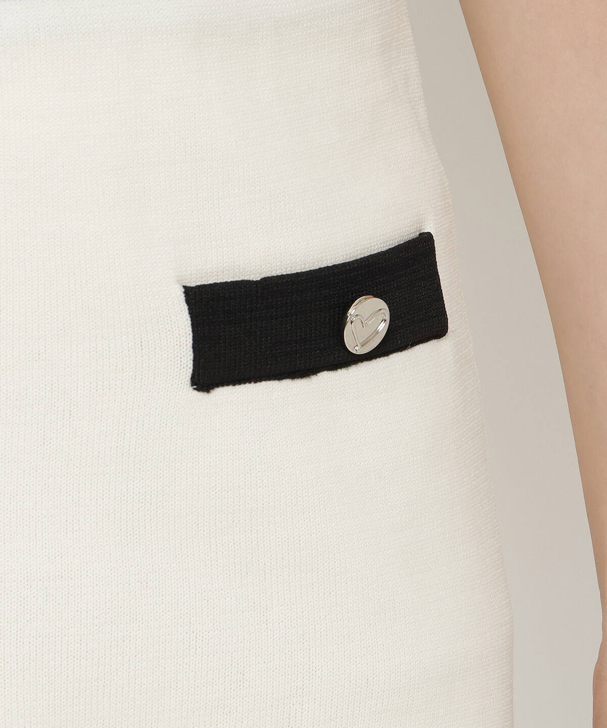 REDYAZEL「バイカラーニットミニスカート」|台形|