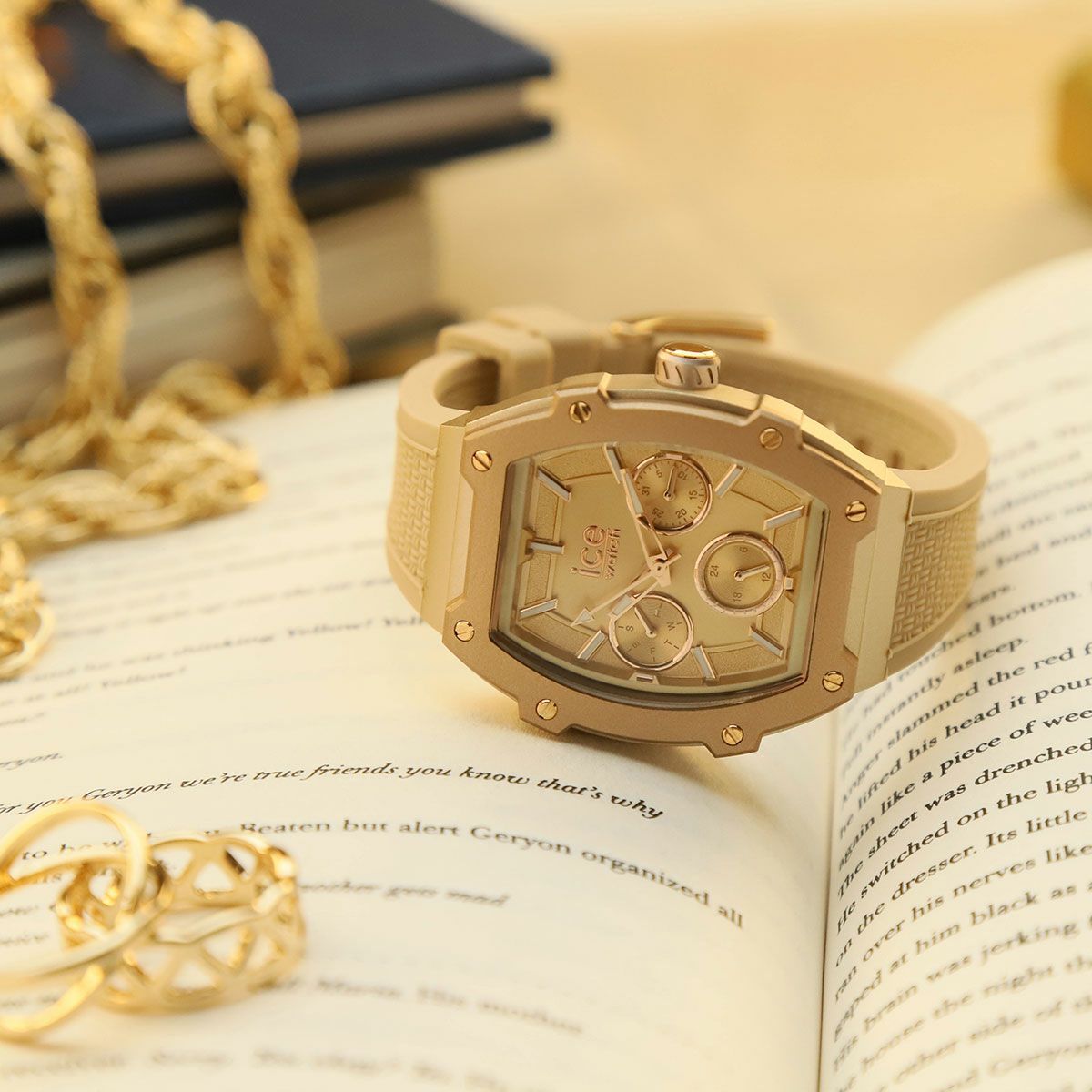 ICE-WATCH「〈ICE-WATCH(ｱｲｽｳｫｯﾁ)〉ICE boliday ﾀｲﾑﾚｽﾄｰﾌﾟ Alu ｽﾓｰﾙ MT」|腕時計|