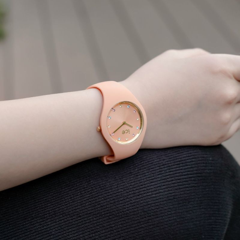 ICE-WATCH「〈ICE-WATCH(ｱｲｽｳｫｯﾁ)〉ICE cosmos ｱﾌﾟﾘｺｯﾄ ｽﾓｰﾙﾌﾟﾗｽ」|腕時計|ORANGE